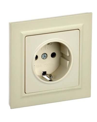 Розетка с з/к РСР14-1-0-БрКр бежевый BRITE (BR-R14-16-K10-F). Розетка с заземлением с защитными шторками в сборе. IEK в Севастополе